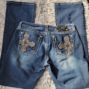 Miss Me women's embellished Signature Rise Boot jeans size 32